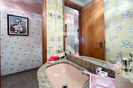 Apartamento à venda com 216m², 3 quartos e 3 vagasLavabo