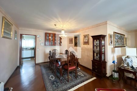 Apartamento à venda com 216m², 3 quartos e 3 vagasSala