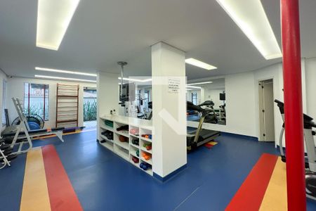 Apartamento à venda com 216m², 3 quartos e 3 vagasÁrea comum - Academia