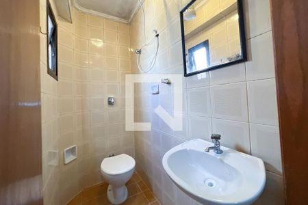 Apartamento à venda com 216m², 3 quartos e 3 vagasBanheiro de Serviço