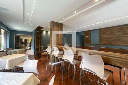 Apartamento à venda com 216m², 3 quartos e 3 vagasÁrea comum - Salão de festas