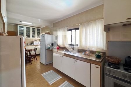 Apartamento à venda com 216m², 3 quartos e 3 vagasCozinha