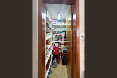 Apartamento à venda com 216m², 3 quartos e 3 vagasCozinha