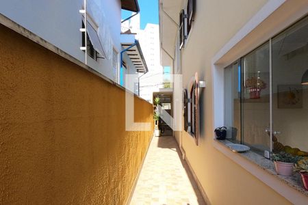 Casa à venda com 153m², 4 quartos e 2 vagas Casa à venda com 153m², 4 quartos e 2 vagasQuintal