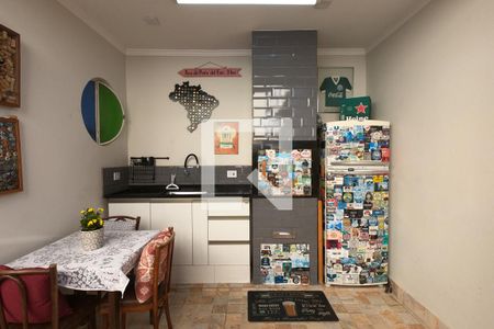 Casa à venda com 153m², 4 quartos e 2 vagas Casa à venda com 153m², 4 quartos e 2 vagasÁrea Gourmet