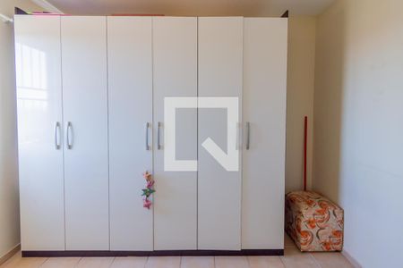 Apartamento para alugar com 44m², 2 quartos e 1 vaga Apartamento para alugar com 44m², 2 quartos e 1 vagaQuarto 2 - Armários