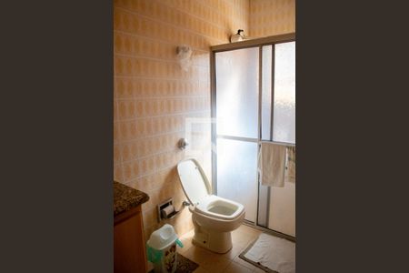 Casa à venda com 160m², 3 quartos e 1 vagaBanheiro