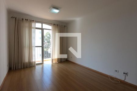 Sala de apartamento à venda com 3 quartos, 73m² em Vila Suzana, São Paulo