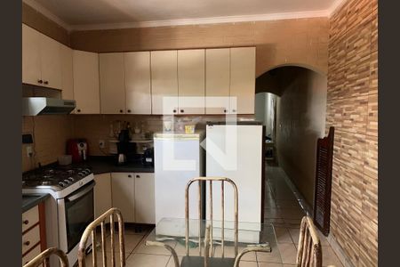 Casa de condomínio à venda com 800m², 2 quartos e 6 vagasCozinha