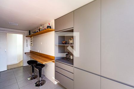 Apartamento à venda com 200m², 3 quartos e 3 vagasCozinha