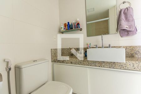 Apartamento à venda com 200m², 3 quartos e 3 vagasBanheiro do Quarto 2
