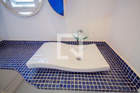 Apartamento à venda com 167m², 3 quartos e 2 vagas Apartamento à venda com 167m², 3 quartos e 2 vagasLavabo