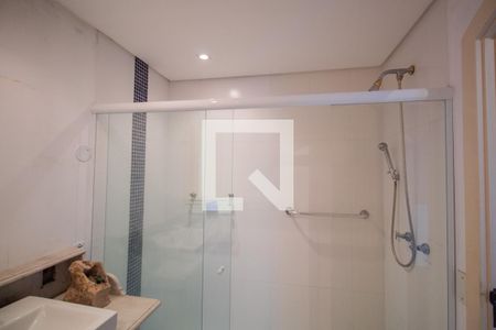 Apartamento à venda com 167m², 3 quartos e 2 vagas Apartamento à venda com 167m², 3 quartos e 2 vagasBanheiro Corredor