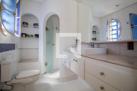 Apartamento à venda com 167m², 3 quartos e 2 vagas Apartamento à venda com 167m², 3 quartos e 2 vagasBanheiro da Suíte