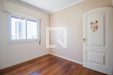 Apartamento à venda com 167m², 3 quartos e 2 vagas Apartamento à venda com 167m², 3 quartos e 2 vagasQuarto 1