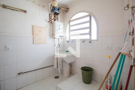 Apartamento à venda com 167m², 3 quartos e 2 vagas Apartamento à venda com 167m², 3 quartos e 2 vagasÁrea de Serviço