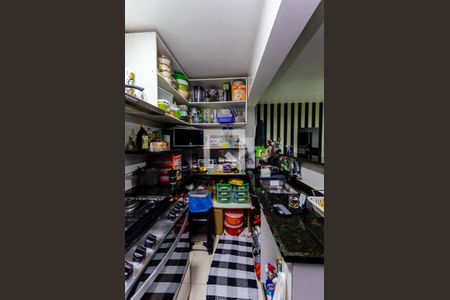 Apartamento à venda com 67m², 2 quartos e 2 vagasCozinha 