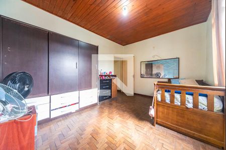 Casa à venda com 197m², 3 quartos e 2 vagasQuarto 1