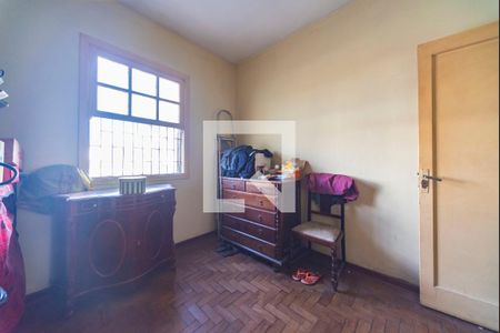 Casa à venda com 197m², 3 quartos e 2 vagasQuarto 3