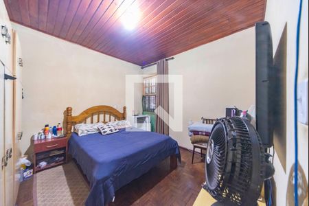 Casa à venda com 197m², 3 quartos e 2 vagasQuarto 2