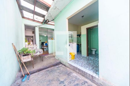 Casa à venda com 197m², 3 quartos e 2 vagasQuintal