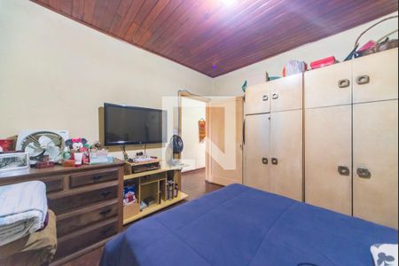 Casa à venda com 197m², 3 quartos e 2 vagasQuarto 2