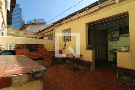 Casa à venda com 110m², 3 quartos e 2 vagasÁrea Externa