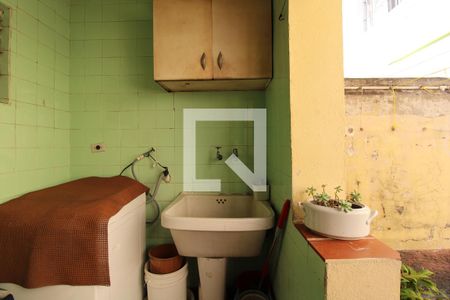 Casa à venda com 110m², 3 quartos e 2 vagasÁrea de Serviço