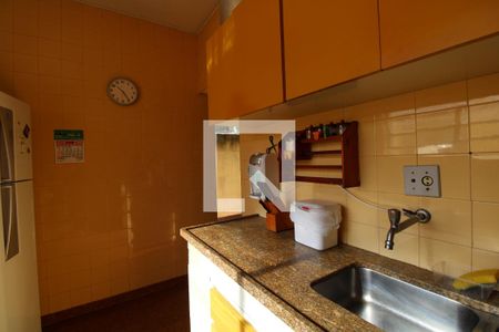 Casa à venda com 110m², 3 quartos e 2 vagasCozinha