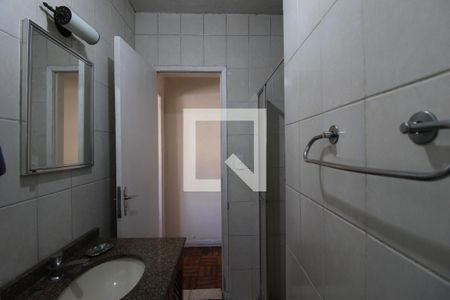 Casa à venda com 110m², 3 quartos e 2 vagasbanheiro 