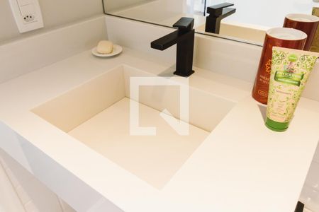 Apartamento para alugar com 79m², 2 quartos e 1 vaga Apartamento para alugar com 79m², 2 quartos e 1 vagaBanheiro