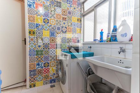 Apartamento à venda com 98m², 2 quartos e 1 vagaÁrea de Serviço