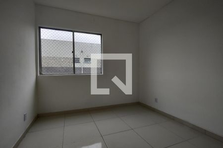Quarto 1 de apartamento para alugar com 2 quartos, 55m² em Freguesia (jacarepaguá), Rio de Janeiro