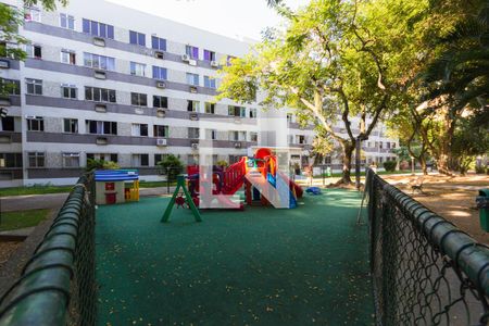 Apartamento para alugar com 55m², 2 quartos e 1 vaga Apartamento para alugar com 55m², 2 quartos e 1 vagaPlayground