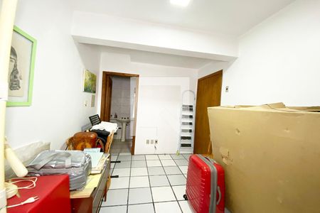 Casa à venda com 310m², 4 quartos e 3 vagasQuarto 4 - Suíte 2