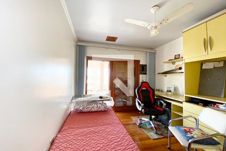 Casa à venda com 310m², 4 quartos e 3 vagasQuarto 2