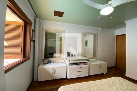 Casa à venda com 310m², 4 quartos e 3 vagasQuarto 1 - Suíte 