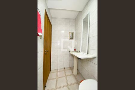 Casa à venda com 310m², 4 quartos e 3 vagasBanheiro - Suíte 2