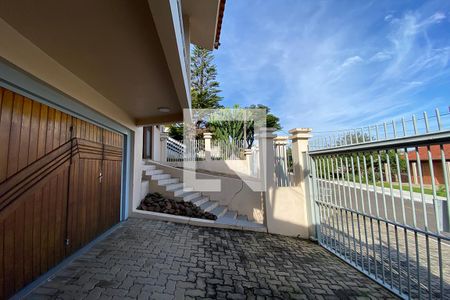 Casa à venda com 310m², 4 quartos e 3 vagasHall Garagem 