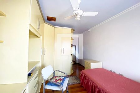 Casa à venda com 310m², 4 quartos e 3 vagasQuarto 2