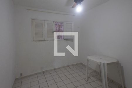 Sala de kitnet/studio para alugar com 0 quarto, 25m² em Piedade, Recife