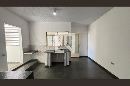 Sala/Cozinha de casa para alugar com 1 quarto, 50m² em Vila Mazzei, Santo André