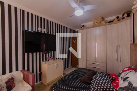 Casa à venda com 120m², 3 quartos e 2 vagas Casa à venda com 120m², 3 quartos e 2 vagasSuíte