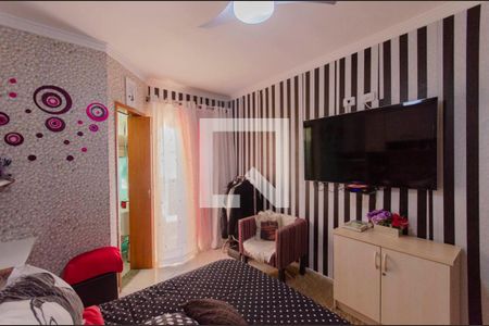 Casa à venda com 120m², 3 quartos e 2 vagas Casa à venda com 120m², 3 quartos e 2 vagasSuíte