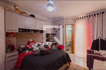 Casa à venda com 120m², 3 quartos e 2 vagas Casa à venda com 120m², 3 quartos e 2 vagasSuíte