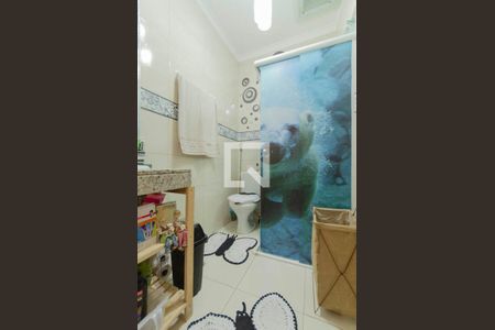 Casa à venda com 120m², 3 quartos e 2 vagas Casa à venda com 120m², 3 quartos e 2 vagasBanheiro