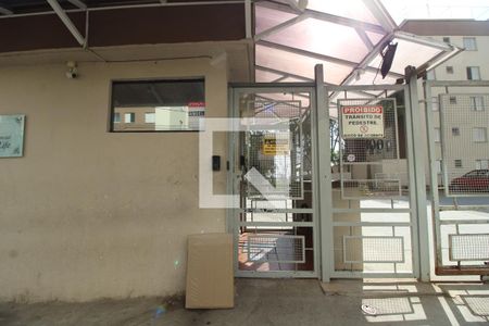 Apartamento para alugar com 58m², 3 quartos e 1 vagaFachada