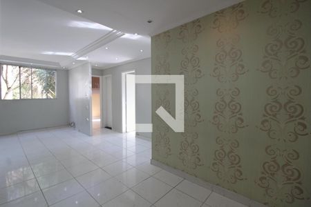 Sala de apartamento para alugar com 3 quartos, 58m² em Jardim Santa Terezinha (zona Leste), São Paulo