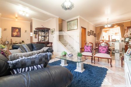 Sala de casa à venda com 3 quartos, 400m² em Alto de Pinheiros, São Paulo