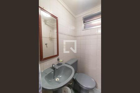 Casa à venda com 400m², 3 quartos e 3 vagasGaragem - banheiro